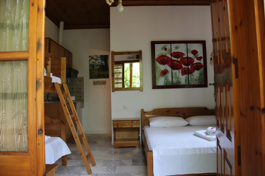 Patroudis House Apartment Skala Rachoni  Ruang foto