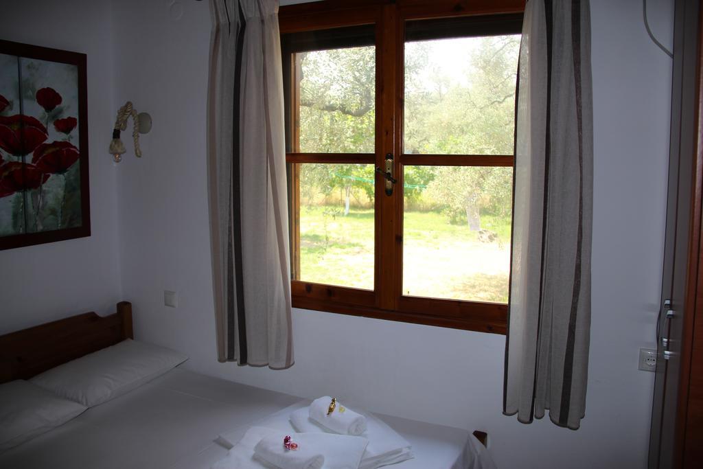 Patroudis House Apartment Skala Rachoni  Ruang foto