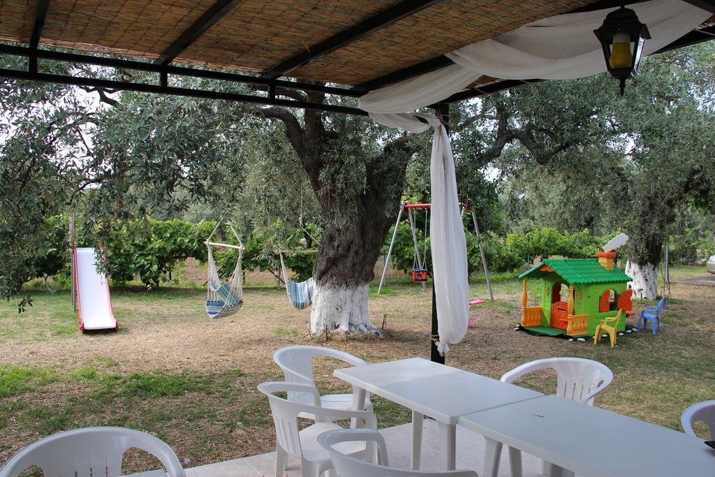 Patroudis House Apartment Skala Rachoni  Bagian luar foto